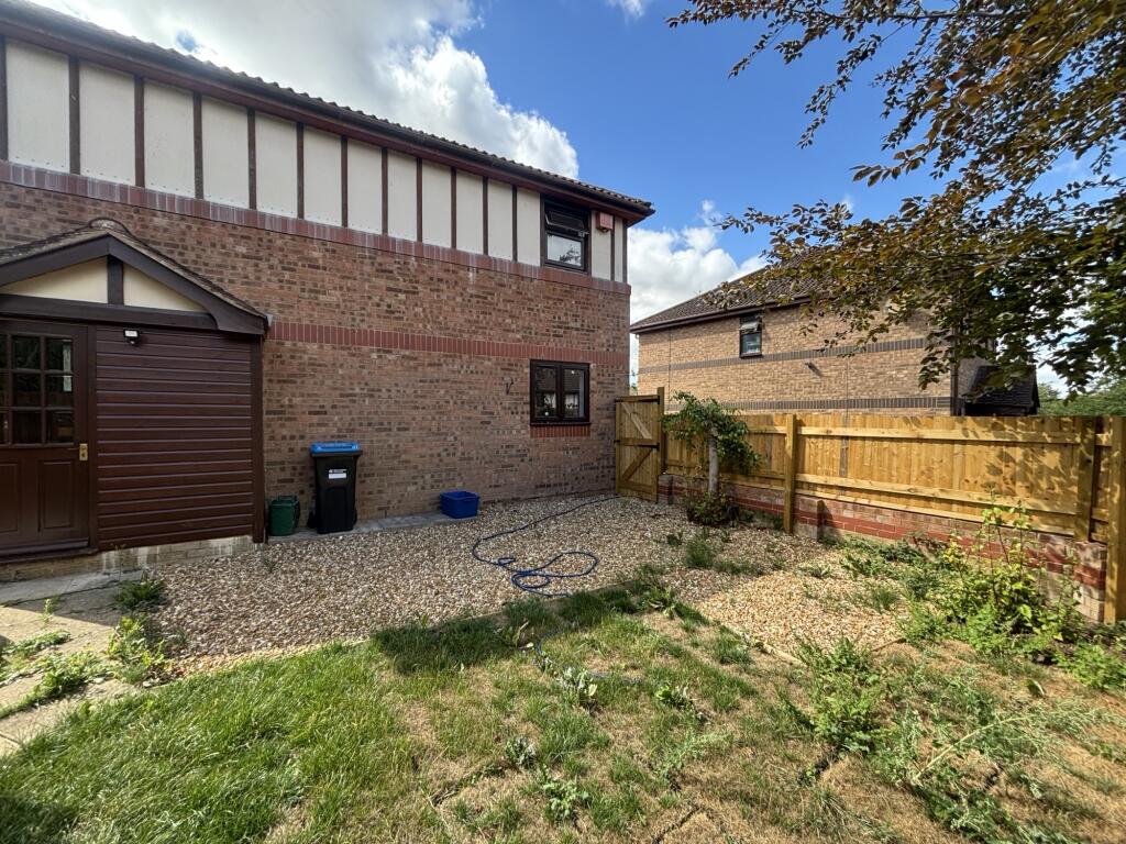 3 bed Semi Detached for rent in Milton Keynes. From Connells - Milton Keynes