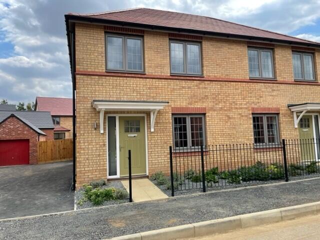 3 bed Detached for rent in East Farndon. From Connells Lettings - Oakley Vale 3 bed Detached for rent in East Farndon. From Connells Lettings - Oakley Vale