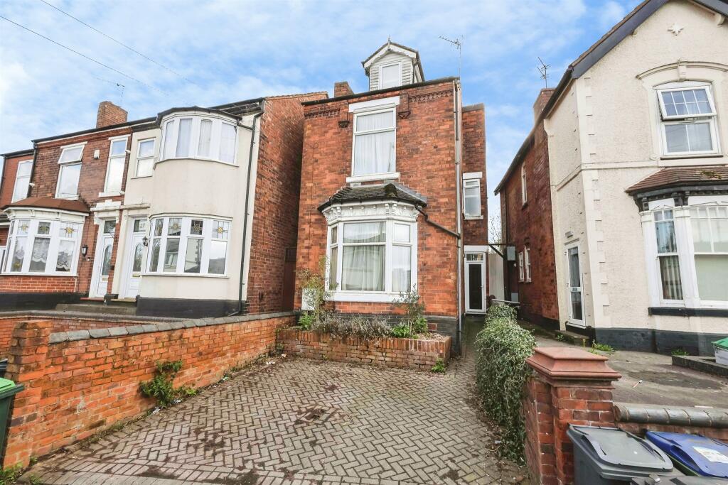 5 bed Detached for rent in Oldbury. From Connells Lettings - Oldbury 5 bed Detached for rent in Oldbury. From Connells Lettings - Oldbury