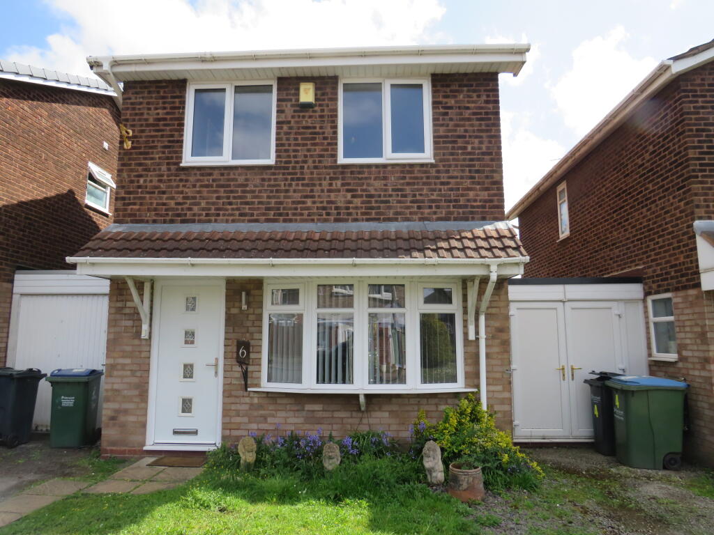 3 bed Link detached for rent in Oldbury. From Connells Lettings - Oldbury