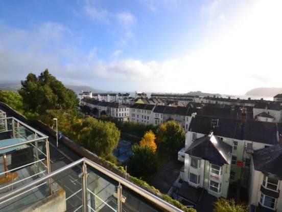 3 bed Town House for rent in Plymouth. From Connells - Plymouth