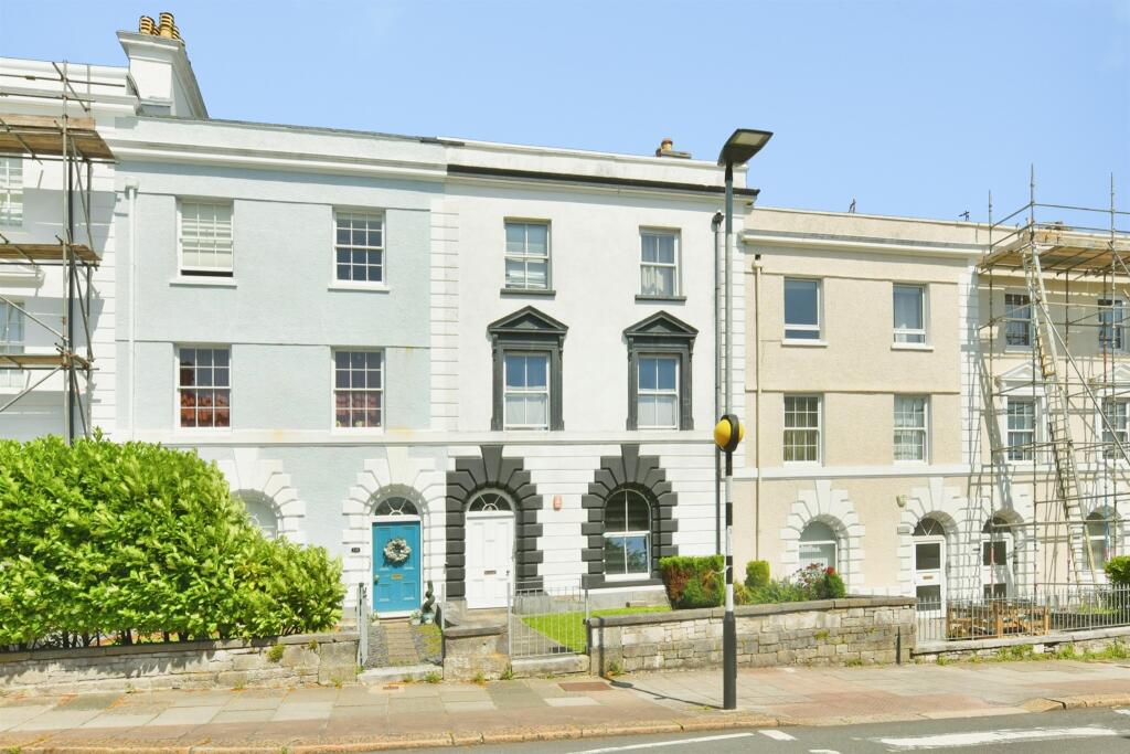 2 bed 1st Floor Flat for rent in Plymouth. From Connells - Plymouth