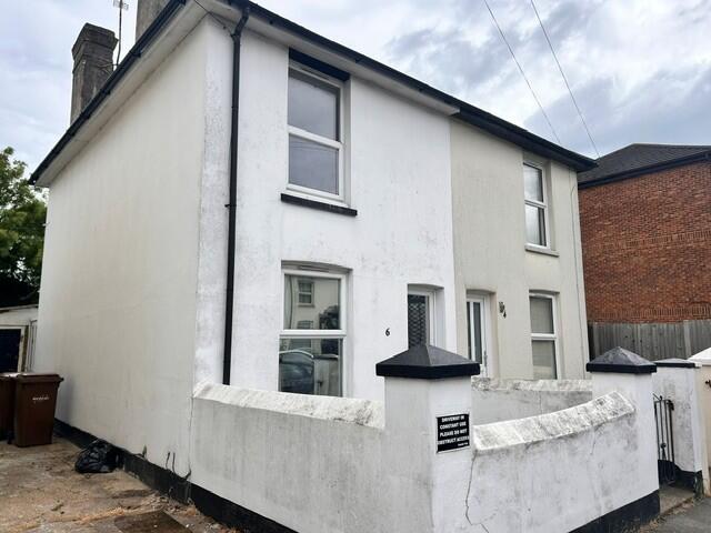 3 bed Detached for rent in Lower Rainham. From Connells Lettings - Rainham 3 bed Detached for rent in Lower Rainham. From Connells Lettings - Rainham