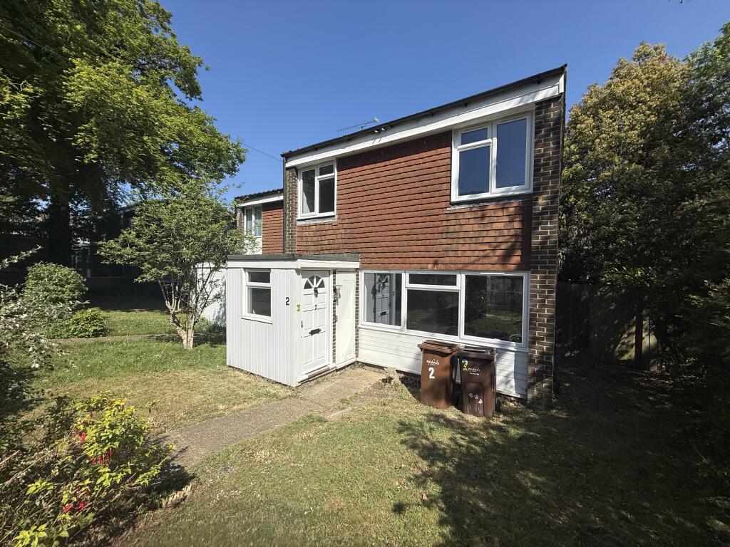 3 bed Not Specified for rent in Moor Street. From Connells Lettings - Rainham