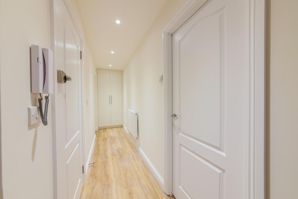 1 bed Apartment for rent in Redhill. From Connells - Redhill