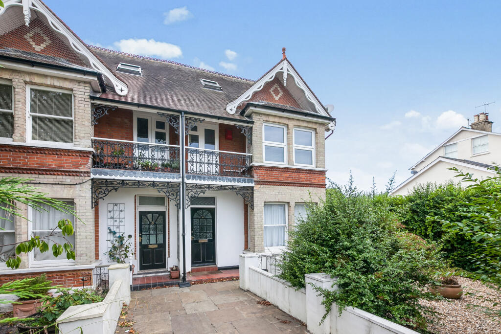 1 bed 1st Floor Flat for rent in Redhill. From Connells - Redhill