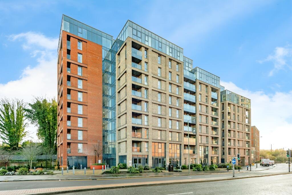2 bed Apartment for rent in Redhill. From Connells - Redhill
