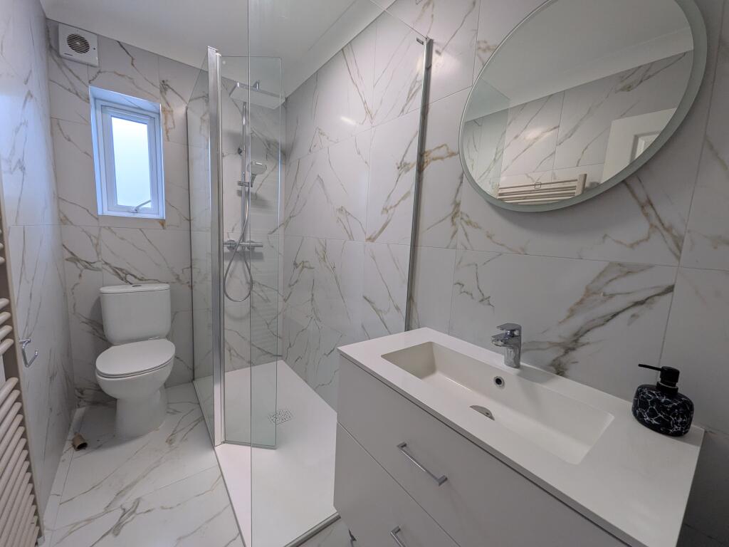 2 bed Apartment for rent in Redhill. From Connells - Redhill 2 bed Apartment for rent in Redhill. From Connells - Redhill