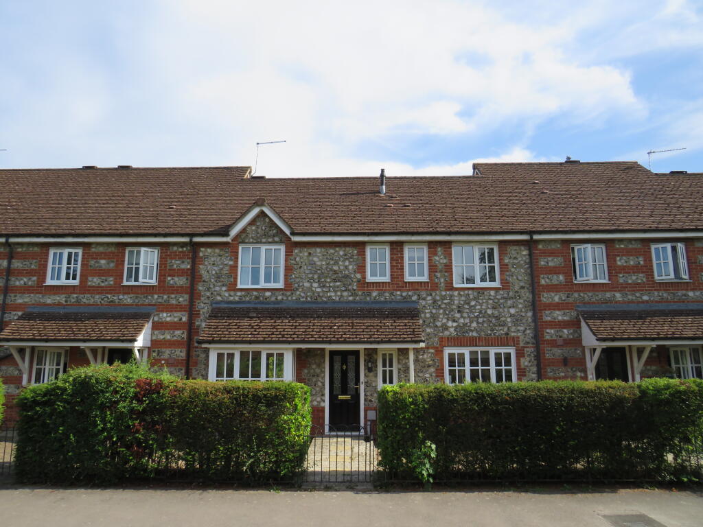 3 bed Detached for rent in Amesbury. From Connells - Salisbury 3 bed Detached for rent in Amesbury. From Connells - Salisbury