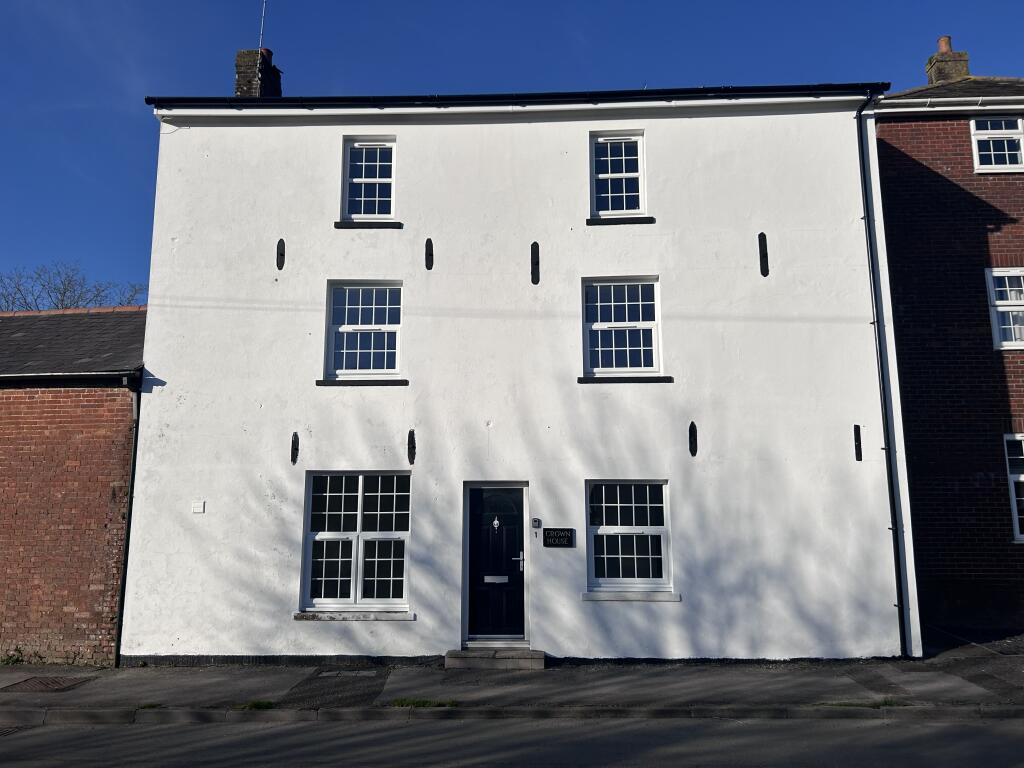 2 bed 1st Floor Flat for rent in Milborne St Andrew. From Connells - Shaftesbury