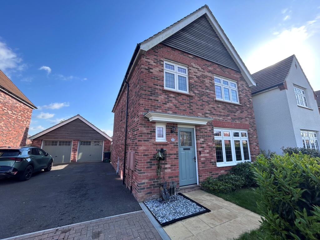 3 bed Detached for rent in . From Connells - Shaftesbury