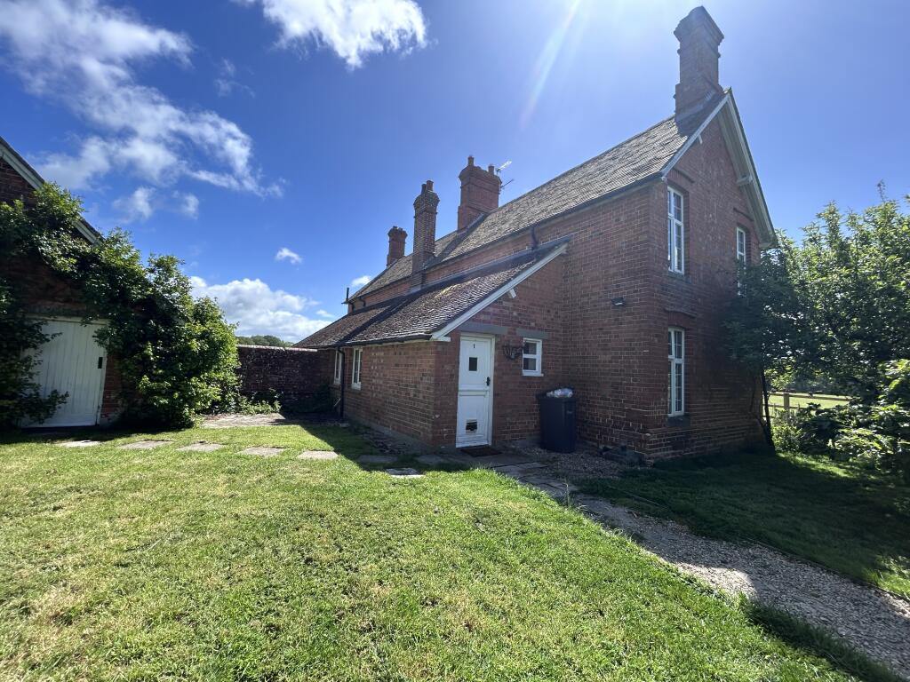 2 bed Detached for rent in The Green. From Connells - Shaftesbury