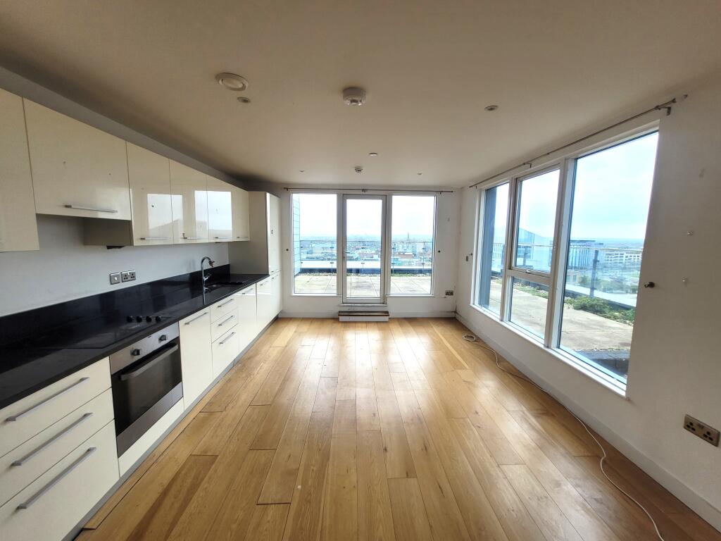 2 bed Apartment for rent in Farnham Royal. From Connells - Slough