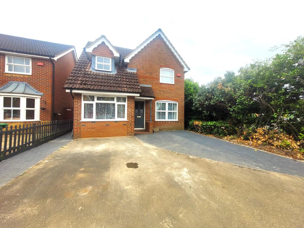 4 bed Detached for rent in Hitchambury. From Connells - Slough