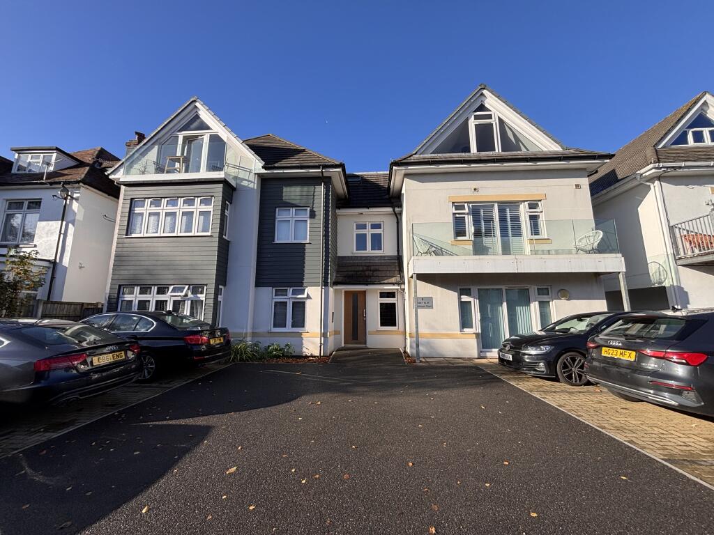 1 bed Apartment for rent in Bournemouth. From Connells Lettings - Southbourne 1 bed Apartment for rent in Bournemouth. From Connells Lettings - Southbourne