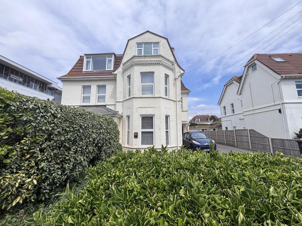 1 bed Apartment for rent in Winkton. From Connells - Southbourne 1 bed Apartment for rent in Winkton. From Connells - Southbourne