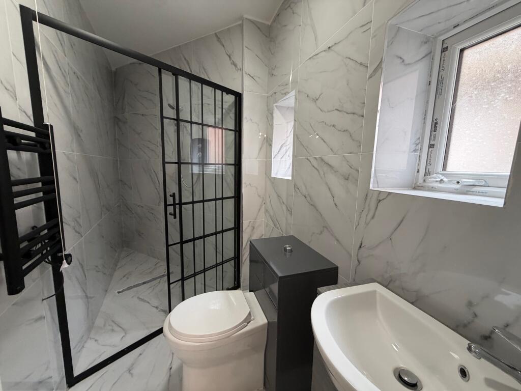 2 bed 1st Floor Flat for rent in Brierley Hill. From Connells Lettings - Stourbridge