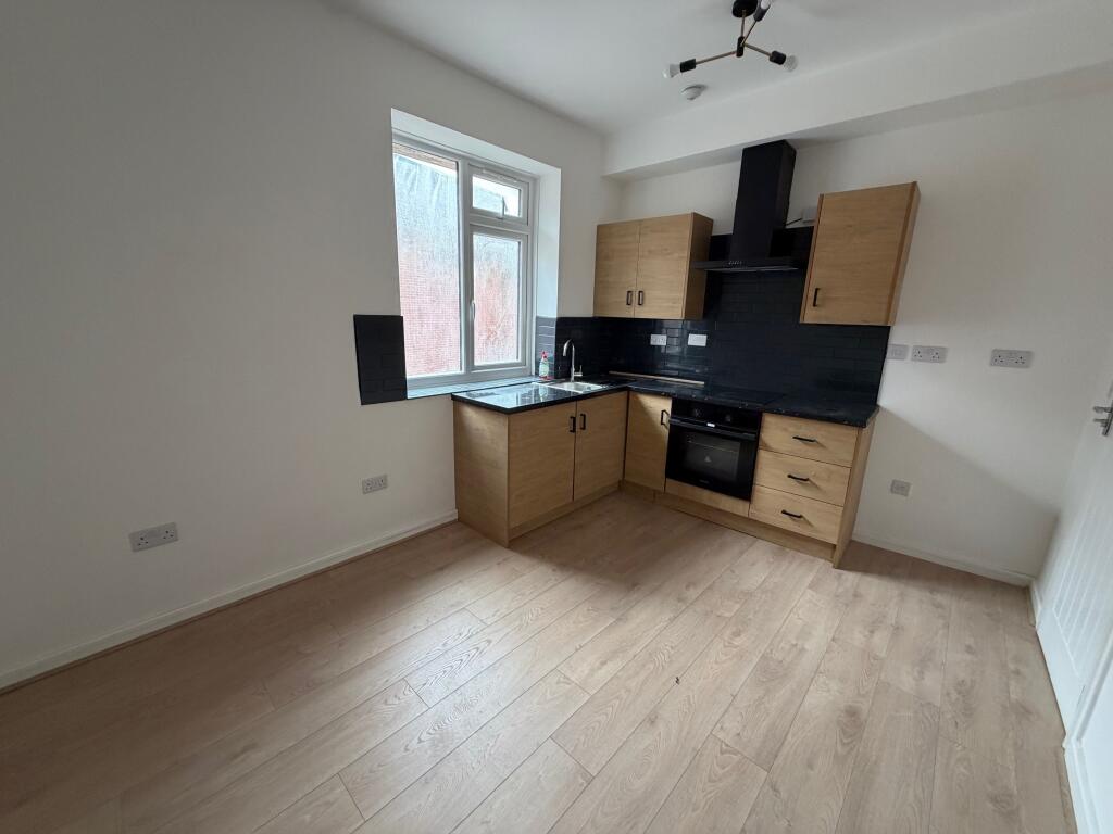 2 bed 1st Floor Flat for rent in Brierley Hill. From Connells Lettings - Stourbridge