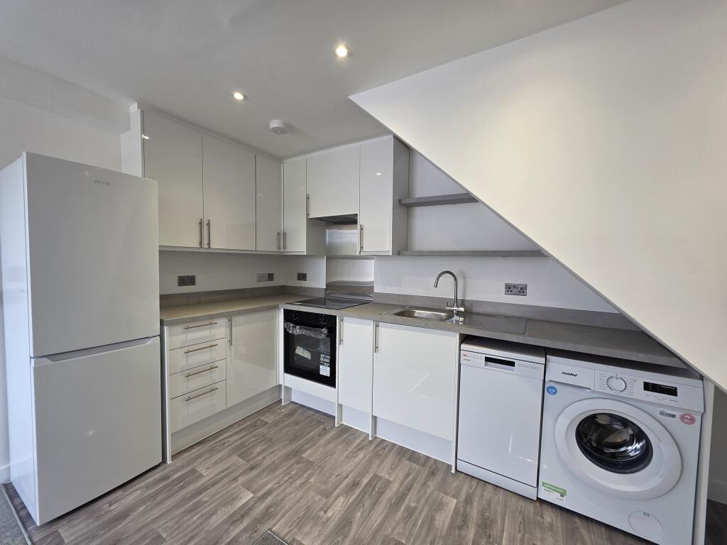 2 bed Apartment for rent in Swindon. From Connells - Swindon (North)