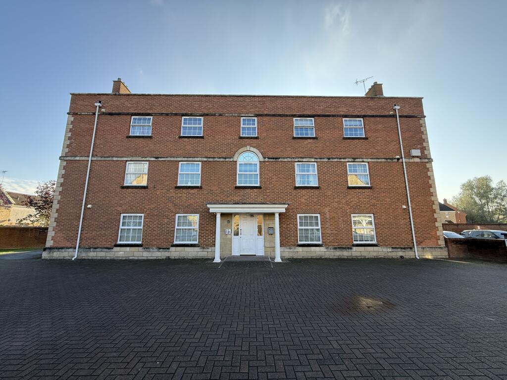 2 bed 1st Floor Flat for rent in Blunsdon St Andrew. From Connells - Swindon (North)