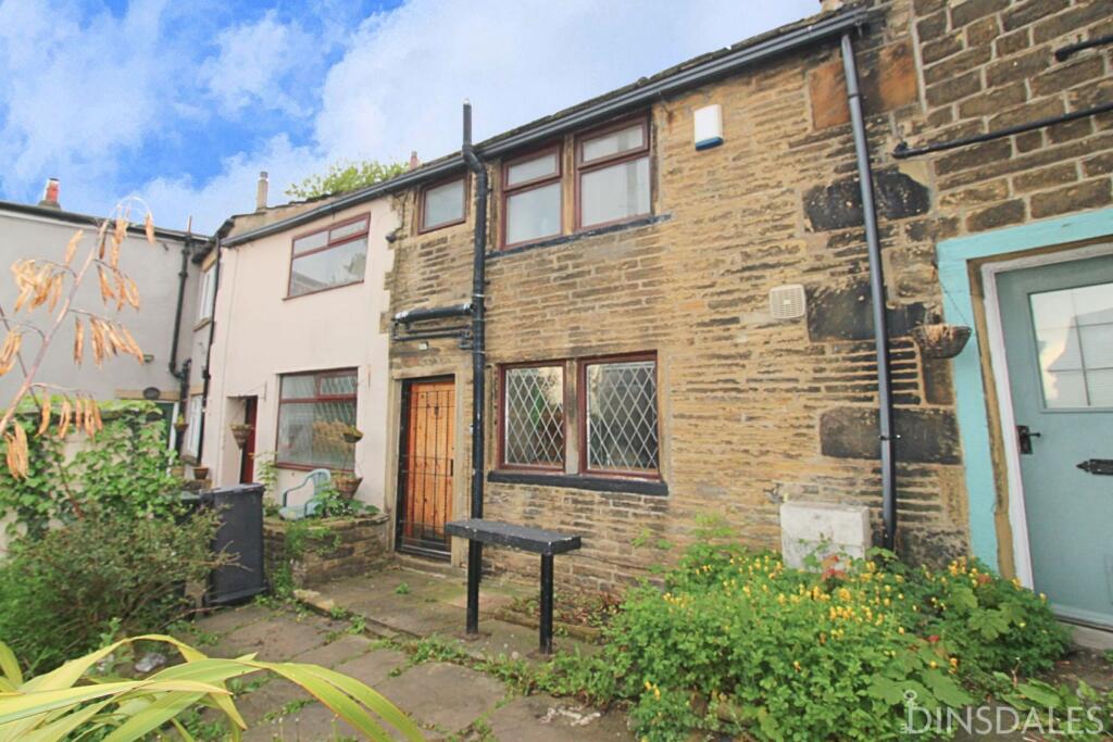 1 bed Mid Terraced House for rent in Shipley. From Dinsdales Estates - Bradford
