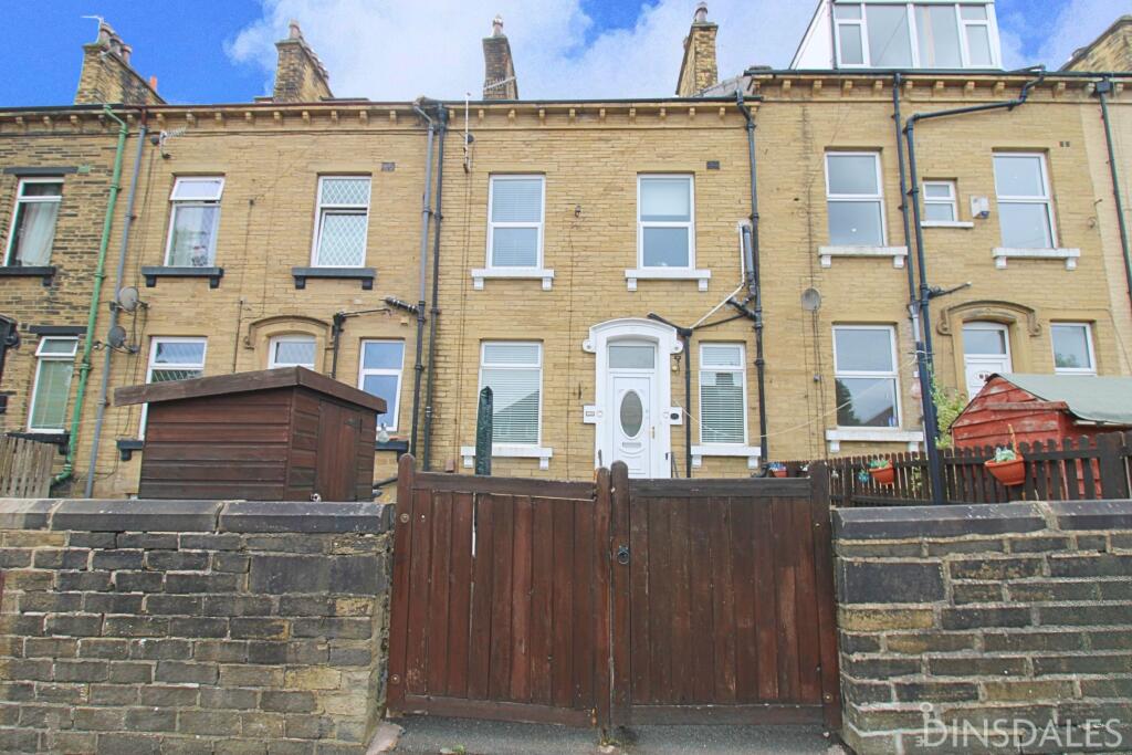 3 bed Mid Terraced House for rent in Bradford. From Dinsdales Estates - Bradford