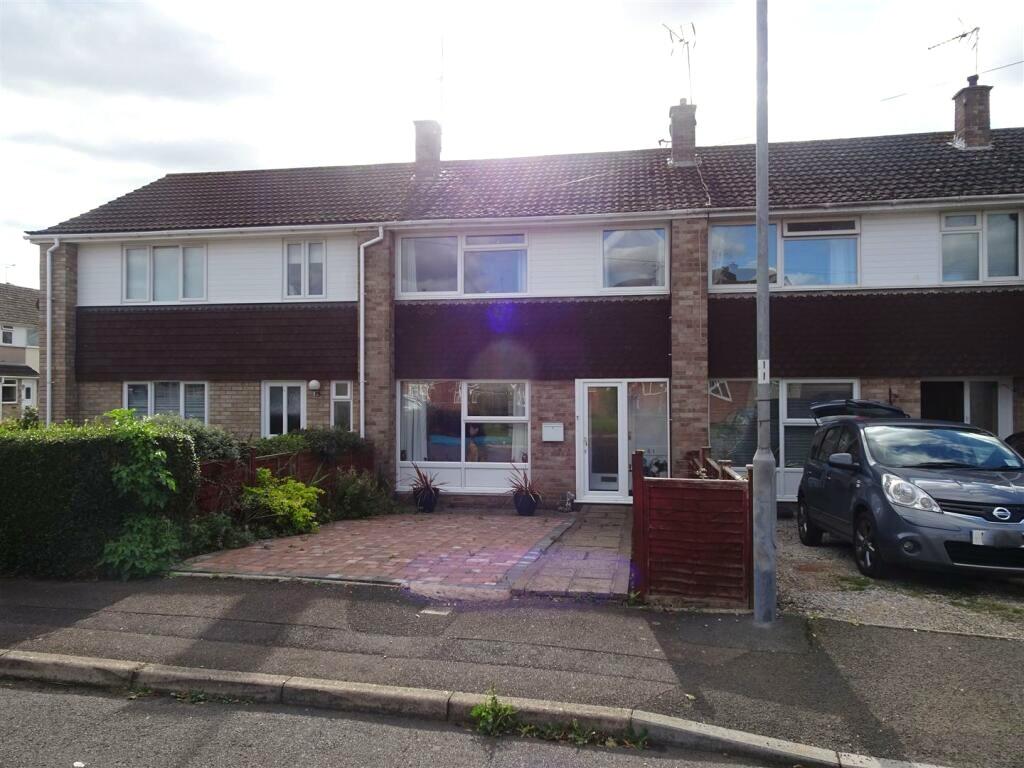 3 bed Mid Terraced House for rent in Cheddon Fitzpaine. From Connells - Taunton