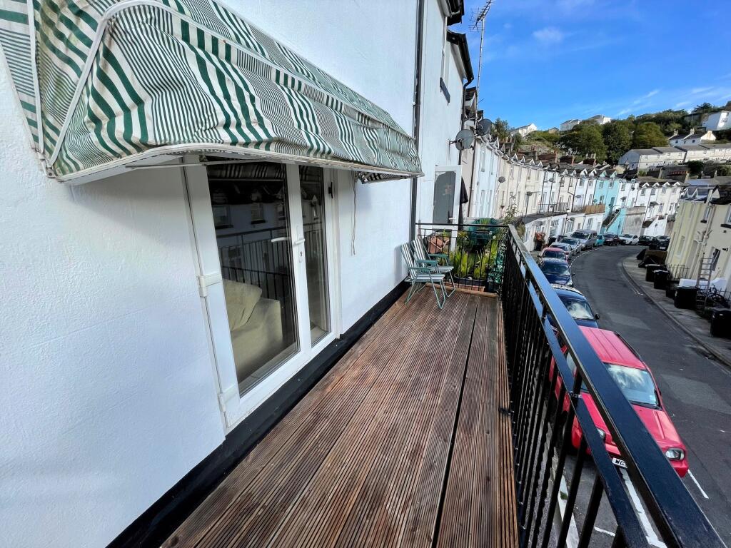 1 bed 1st Floor Flat for rent in Torquay. From Connells - Torquay