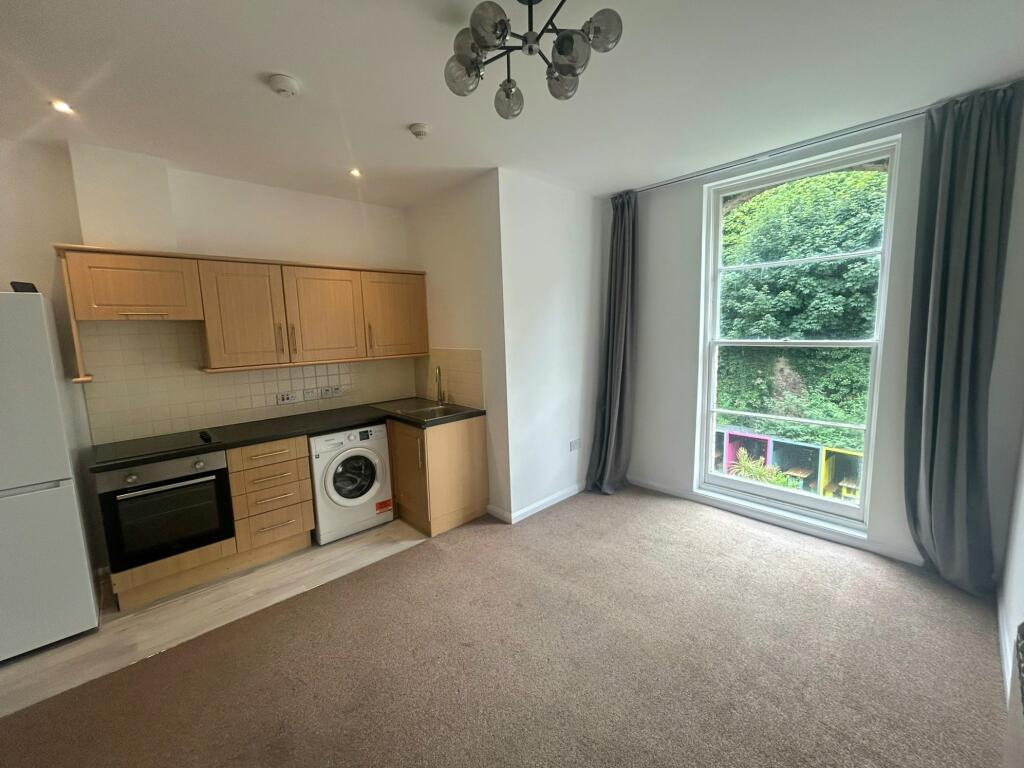 4 bed Not Specified for rent in Torquay. From Connells - Torquay 4 bed Not Specified for rent in Torquay. From Connells - Torquay