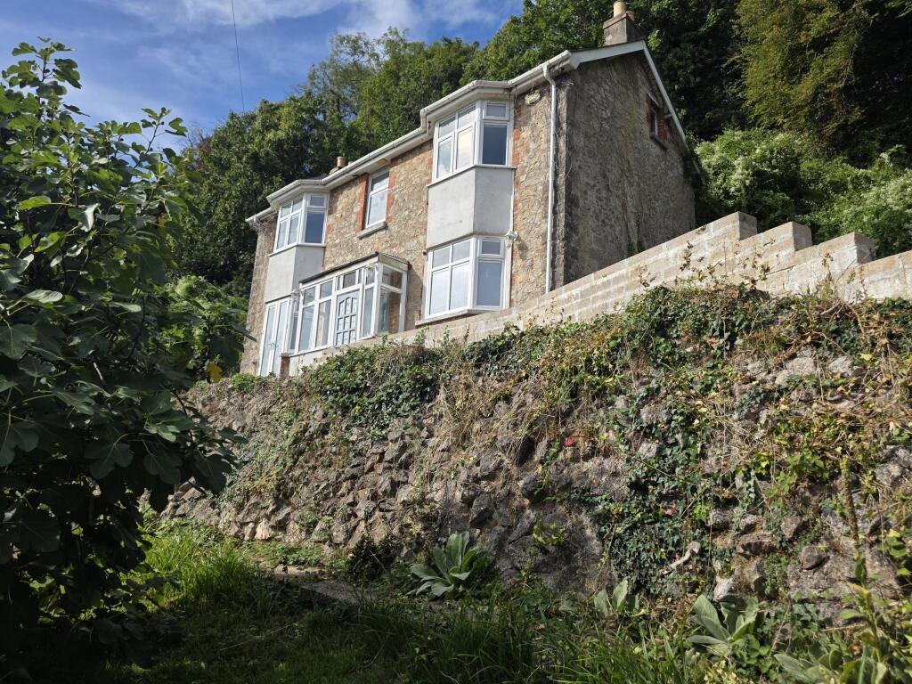 3 bed Detached for rent in Torquay. From Connells - Torquay 3 bed Detached for rent in Torquay. From Connells - Torquay
