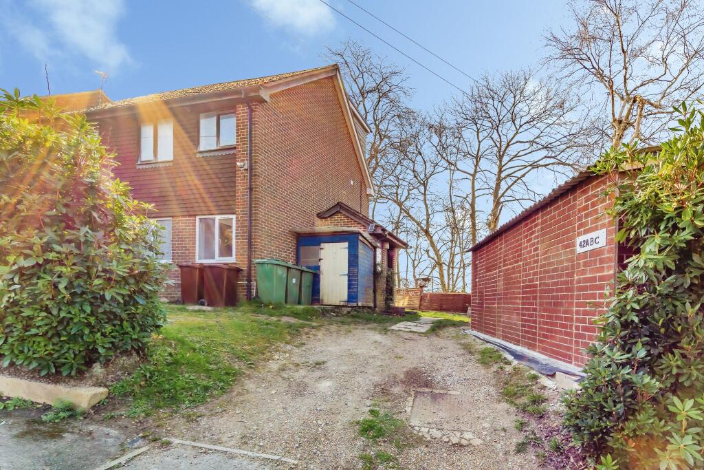 2 bed Apartment for rent in Pembury. From Connells Lettings - Tunbridge Wells