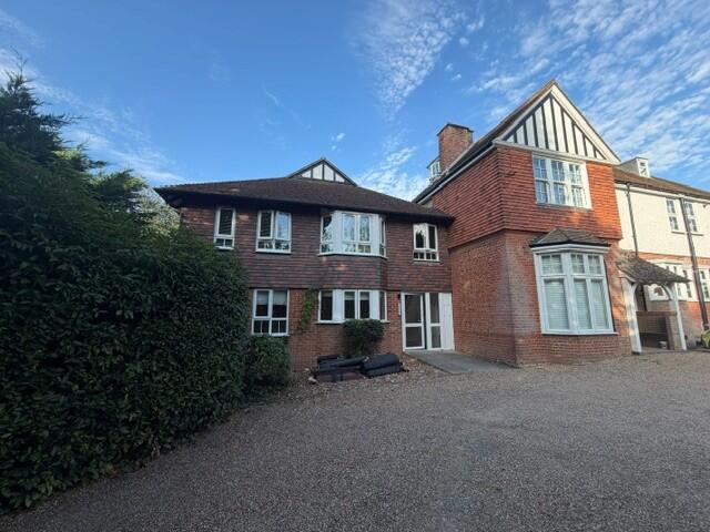1 bed 1st Floor Flat for rent in Hilden Park. From Connells Lettings - Tunbridge Wells