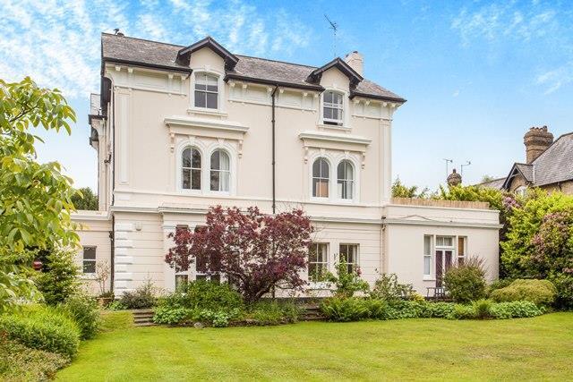 1 bed 1st Floor Flat for rent in Tunbridge Wells. From Connells Lettings - Tunbridge Wells