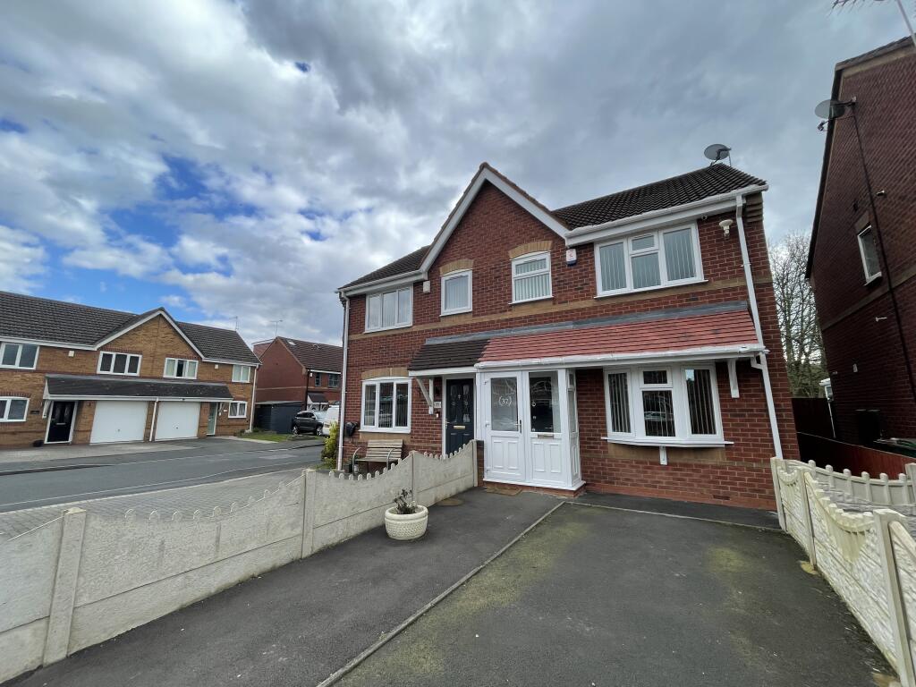 3 bed Semi Detached for rent in Darlaston. From Connells Lettings - Wednesbury