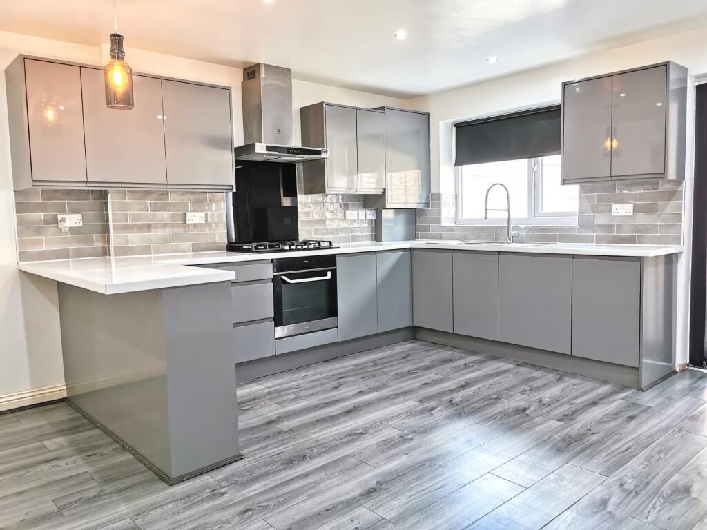 3 bed Detached for rent in West Bromwich. From Connells Lettings - West Bromwich