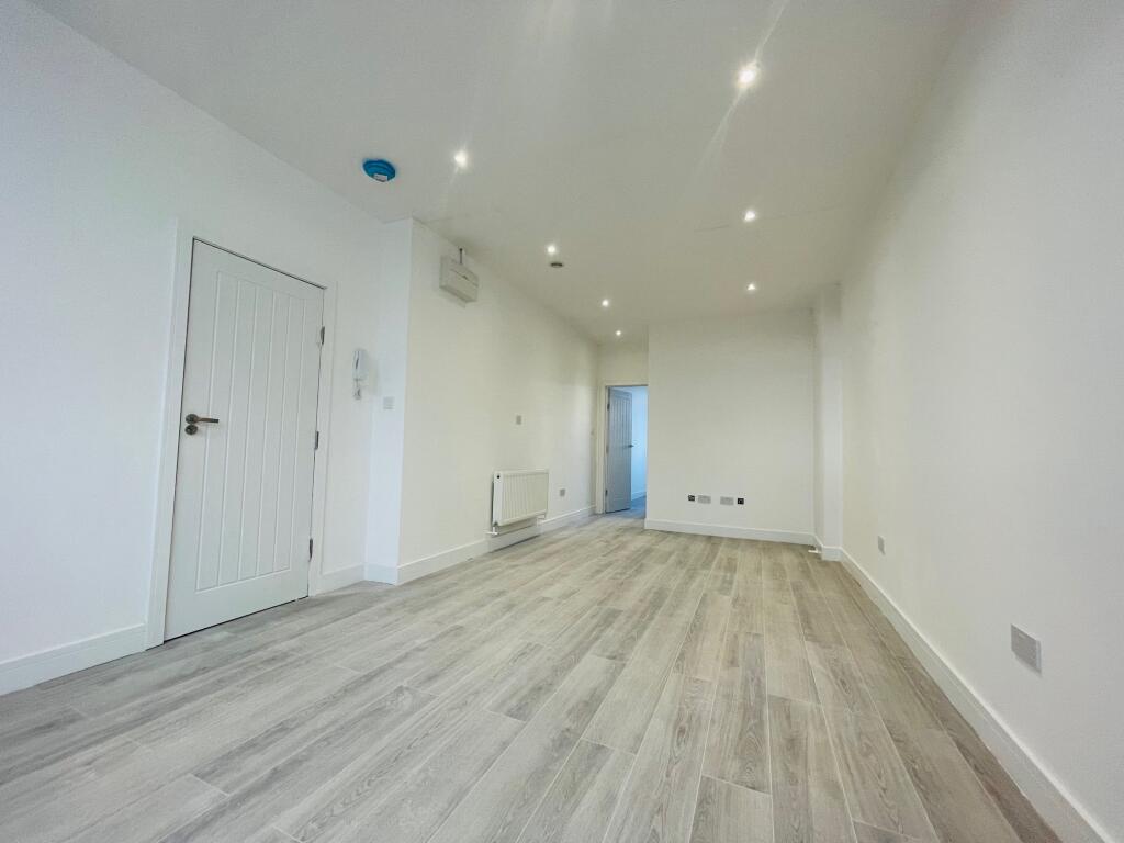 1 bed 1st Floor Flat for rent in West Bromwich. From Connells - West Bromwich
