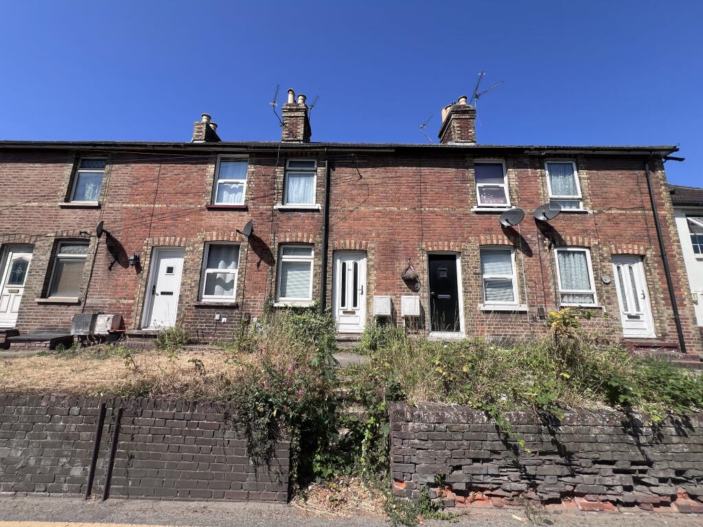2 bed Mid Terraced House for rent in Larkfield. From Connells - West Malling