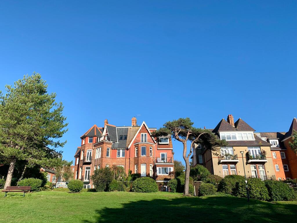 1 bed Apartment for rent in Bournemouth. From Connells - Winton