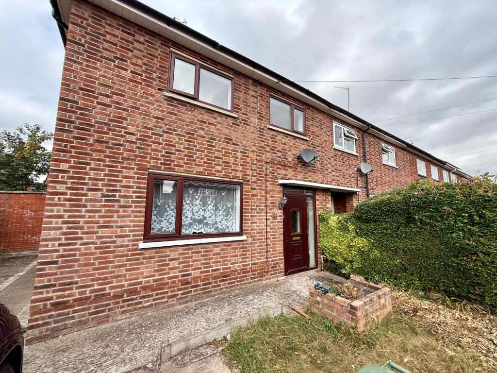 3 bed End of Terrace for rent in Whittington. From Connells - Worcester