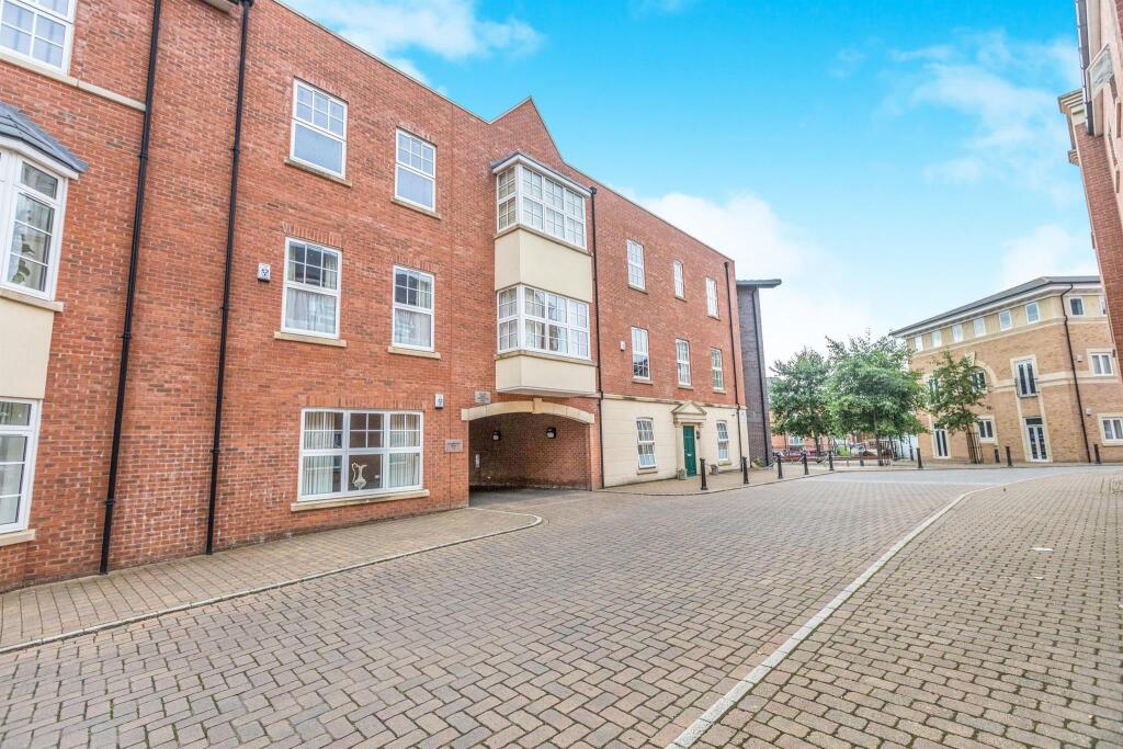 2 bed 1st Floor Flat for rent in Worcester. From Connells - Worcester
