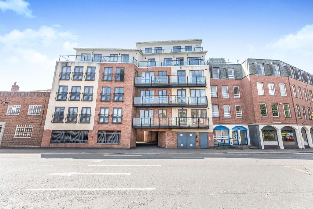 2 bed Apartment for rent in Worcester. From Connells - Worcester