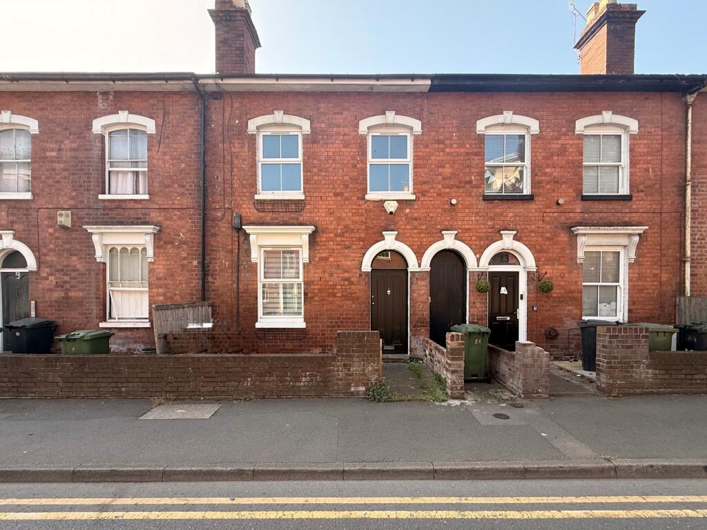 3 bed Mid Terraced House for rent in Worcester. From Connells - Worcester