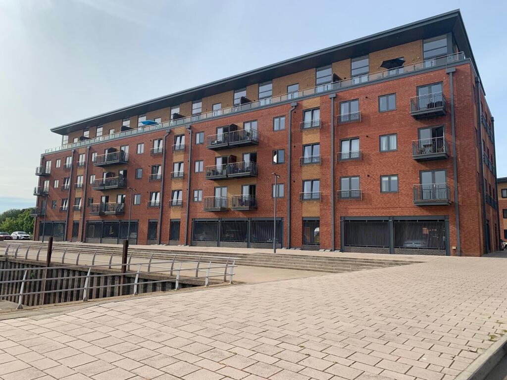 2 bed Apartment for rent in Norton. From Connells - Worcester