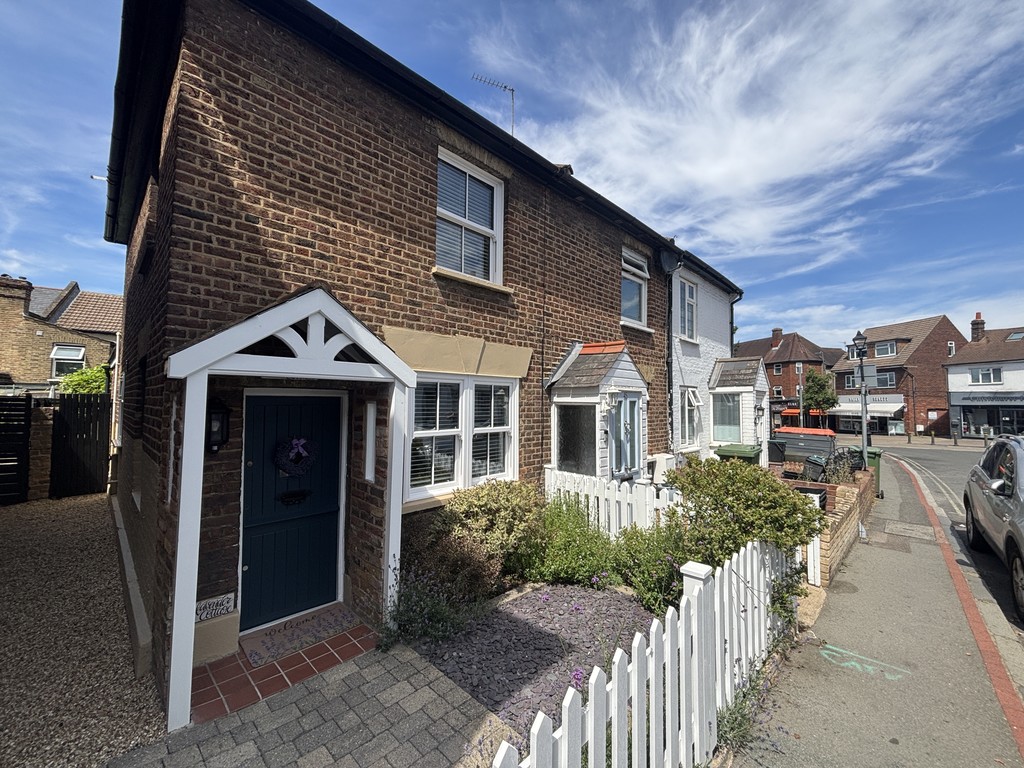 2 bed House for rent in Chislehurst. From Drewery Property Services - Sidcup 2 bed House for rent in Chislehurst. From Drewery Property Services - Sidcup