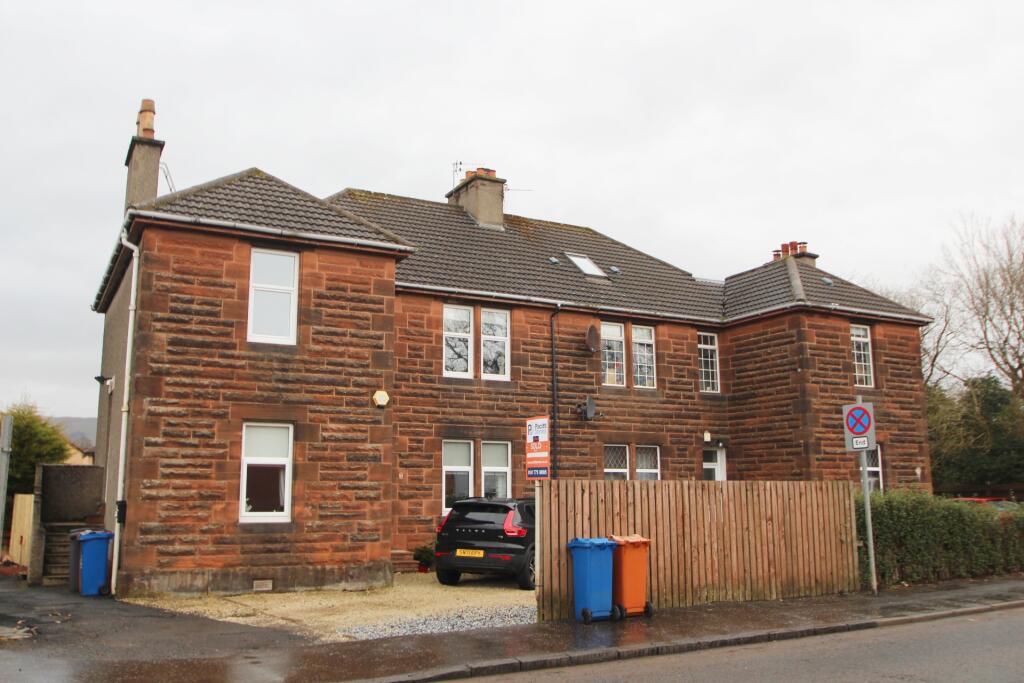 3 bed 1st Floor Flat for rent in Kirkintilloch. From Countrywide - Glasgow City Living