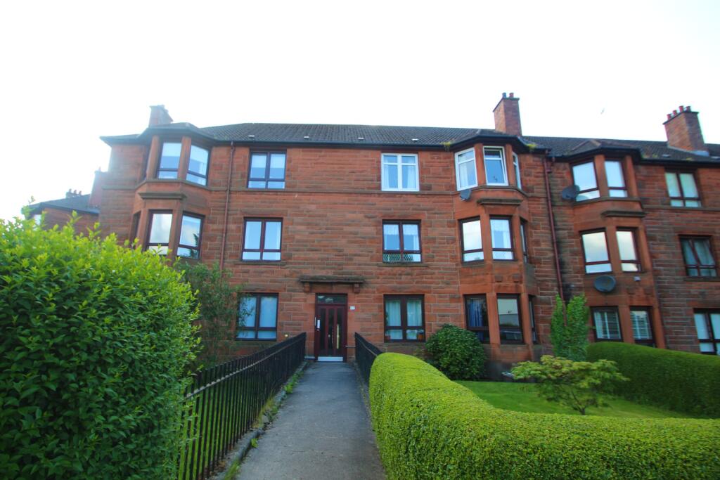 2 bed 1st Floor Flat for rent in Stepps. From Countrywide - Glasgow City Living