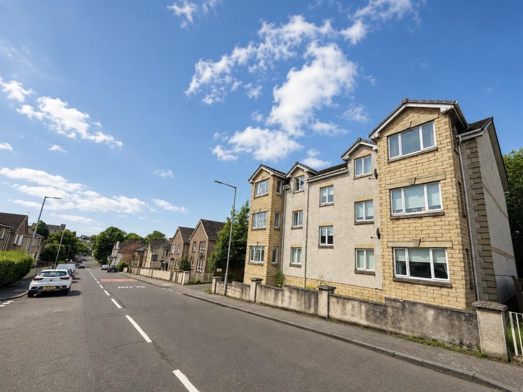 2 bed 1st Floor Flat for rent in Airdrie. From Countrywide - Glasgow City Living