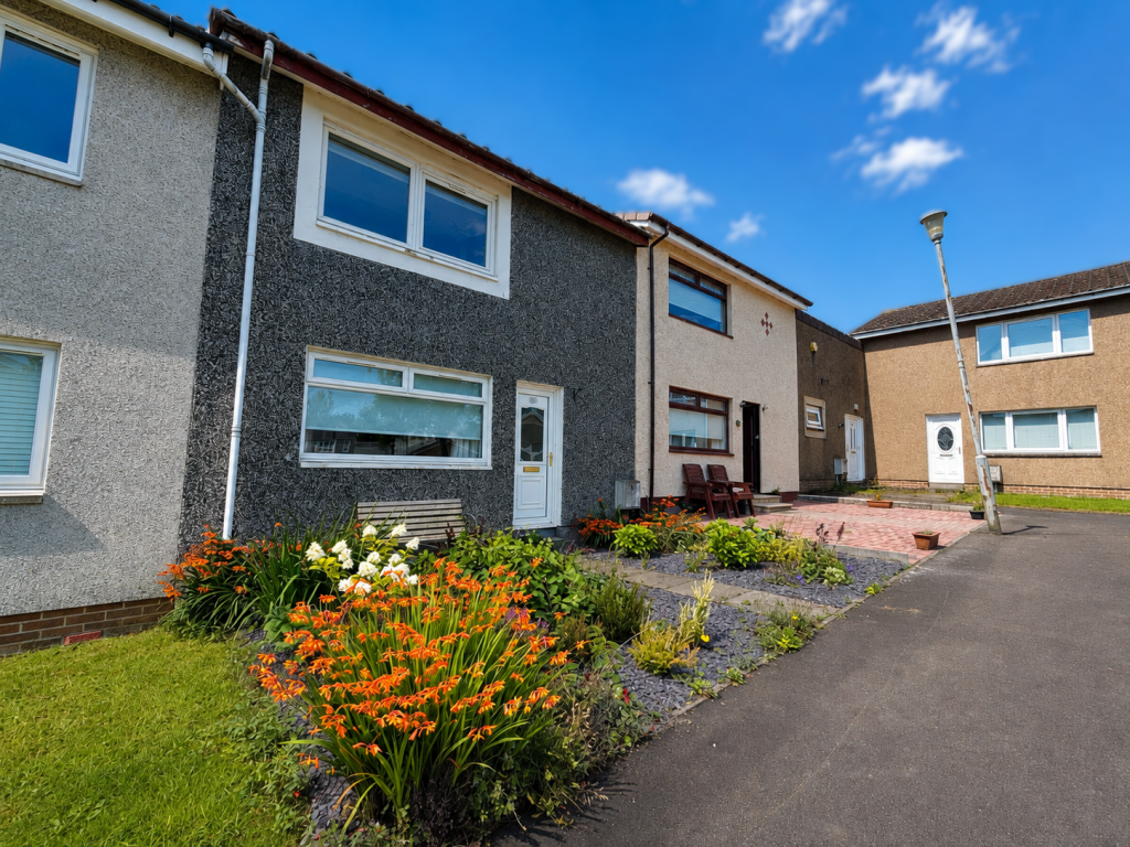 2 bed Mid Terraced House for rent in Kirkintilloch. From Countrywide - Glasgow City Living 2 bed Mid Terraced House for rent in Kirkintilloch. From Countrywide - Glasgow City Living
