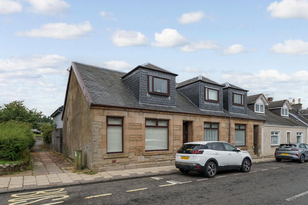 2 bed End of Terrace for rent in Stonehouse. From Countrywide - Hamilton