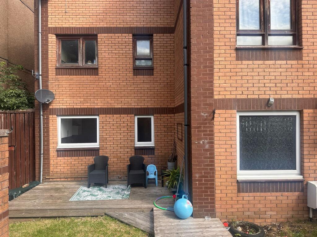 2 bed Apartment for rent in Glasgow. From Countrywide - Hamilton